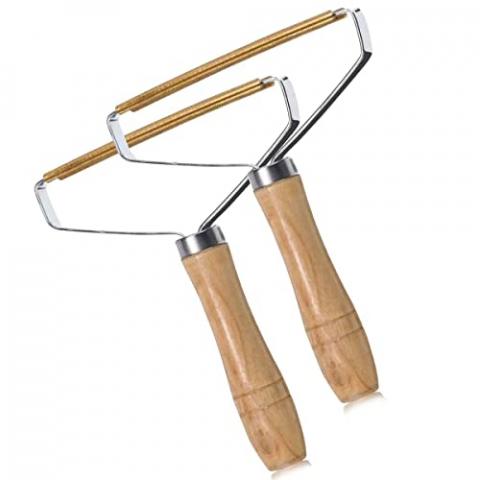 Lerkely Rasoir Anti Bouloche, 2 Pièces Manuel Anti Poil, Portable Lint Remover avec Manche en Bois, Fuzz Rasoir Brosse pour Tapis, Vêtements et Autres Tissus, Tapis de Poils d'animaux Lerkely Rasoir Anti Bouloche, 2 Pièces Manuel Anti Poil, Portable Lint Remover avec Manche en Bois, Fuzz Rasoir Brosse pour Tapis, Vêtements et Autres Tissus, Tapis de Poils d'animaux